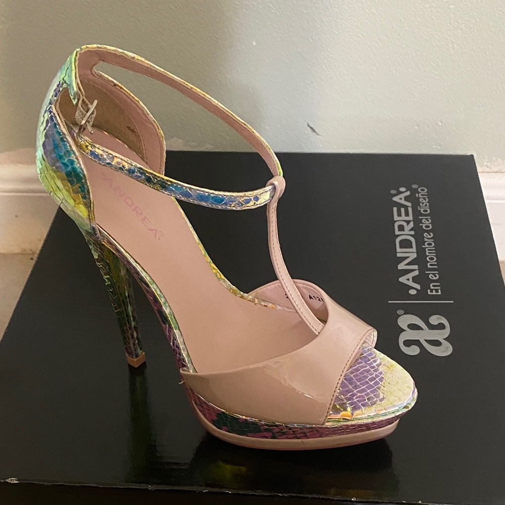 ANDREA FENZI Vibrant Snakeskin Heels